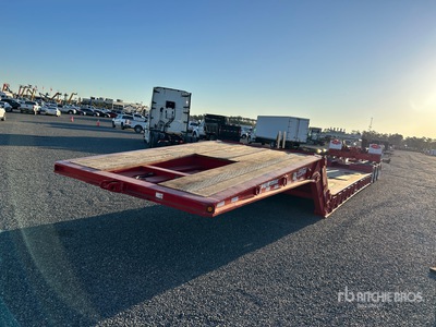 2010 Load King 503/4DFM 100000 lb 23 ft Quad/A Remolque de Cuello Abatible