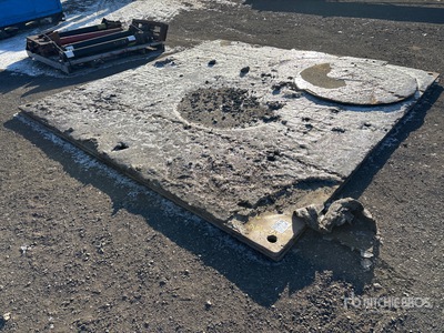 Quantity of (2) 8 ft x 8 ft (1 in Thick) Plaques d'acier