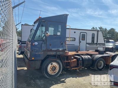 2012 Kalmar PT122 4x2 spotter tractor Ciężarówka zwiadowcza (Inoperable)