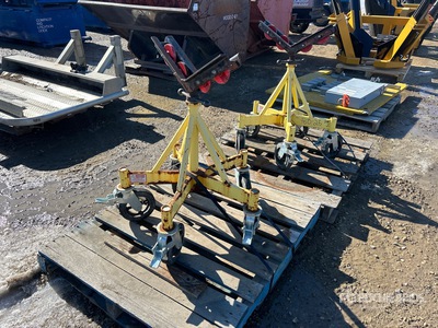 Quantity of (2) 2500lb per stand موقف الأنابيب