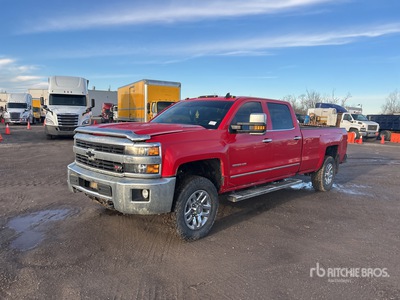 2016 Chevrolet Silverado 3500HD 4x4 Crew Cab Pickup