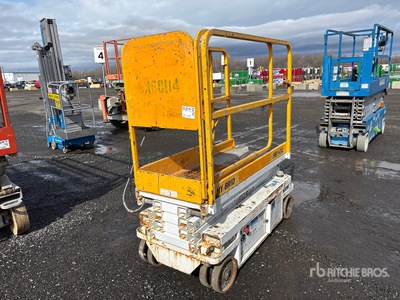 2013 Hy-Brid HB1430 Electric Scissor Lift