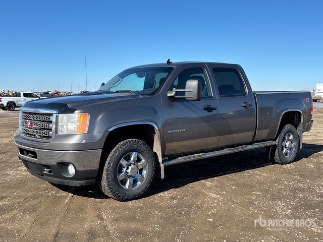 2013 GMC Sierra 2500 2013 GMC Sierra 2500 Sle 4X4 Crew Cab Pickup