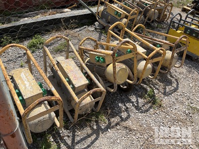 Quantity of (5) Dynapac Electric Wibrator do betonu (Inoperable)