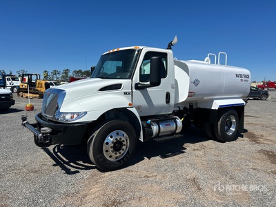 2020 International MV607 4x2 Water Truck