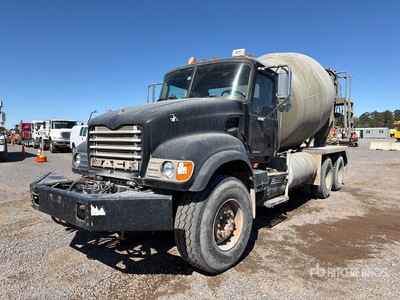 2005 Mack CV713 6x4 Mixer Truck