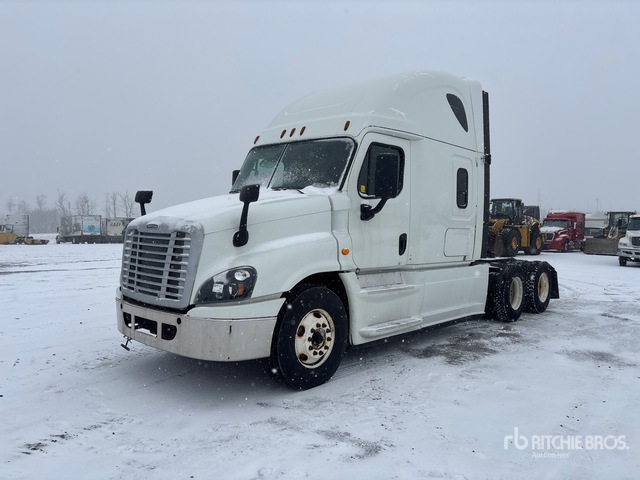 2018 FREIGHTLINER CASCADIA