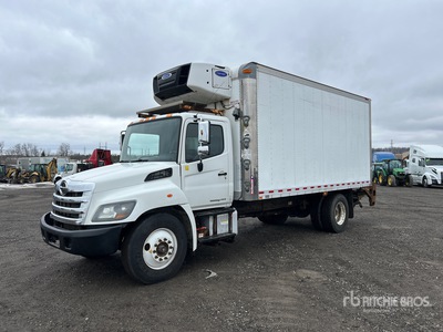 2018 Hino 338 4x2 Autocarro frigorifero
