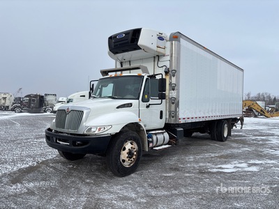 2018 International 4300 4x2 Camiones
