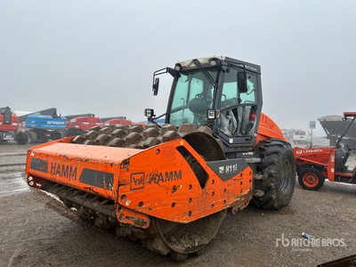 2016 Hamm H11XIP Vibratory Smooth Drum Compactor