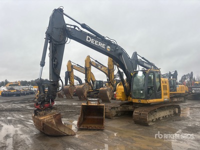 2017 John Deere 245G LC Tracked Excavator