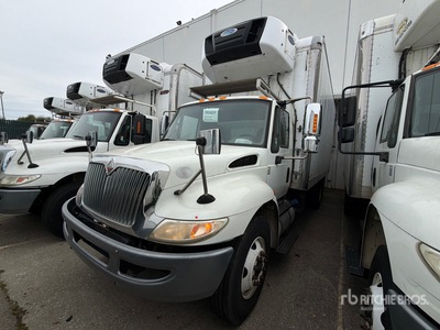 2018 International 4300 4x2 Camions - frigorifiques