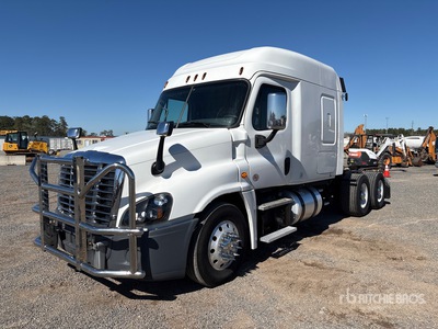 2019 Freightliner Cascadia 125 6x4 T/A Sleeper Truck Tractor