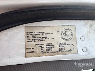 2009 Freightliner M2 112 6x4 Van Truck