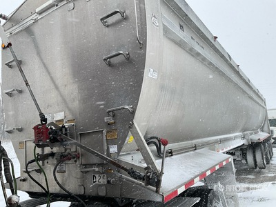 2015 Trail King ASHR4 53 ft Quad/A Live Bottom Trailer