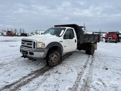 2006 Ford F-550 XL 4x4 Dump Truck