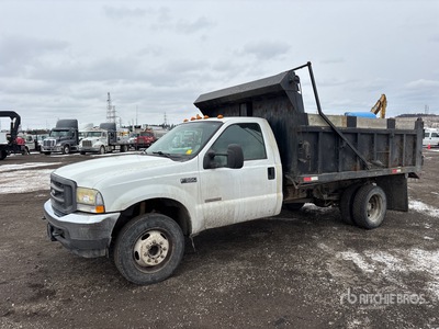 2004 Ford F-550 XL 4x2 Dump Truck