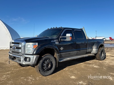 2011 Ford F-350 Lariat 4x4 Crew Cab Pickup
