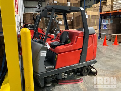 2018 (unverified) Powerboss Ride-On Floor Scrubber