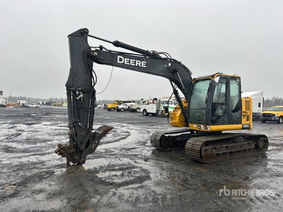 2015 John Deere 135G Kettenbagger