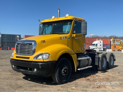 2007 Freightliner Columbia 120 6x4 3-Achs Sattelzugmaschine