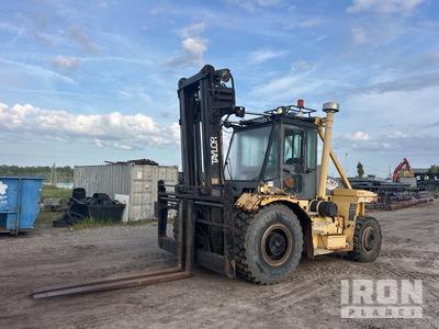 2011 Taylor TXB250M 25000 lb Pneumatic Tire Forklift