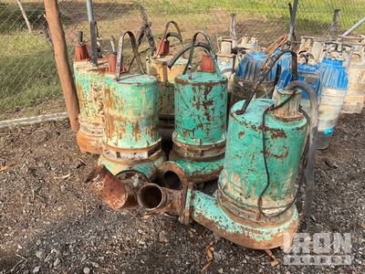 Quantity of (5) Pompe à eau submersible électrique (Inoperable)