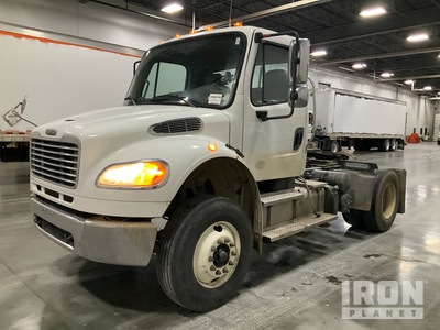2020 Freightliner M2 106 4x2 S/A Dagcabine Trekker