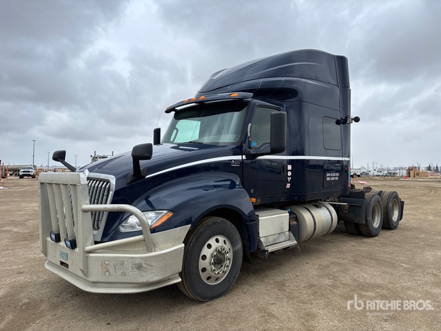 2019 International Lt 625 2019 International Lt625 6X4 T/A Sleeper Truck Tractor