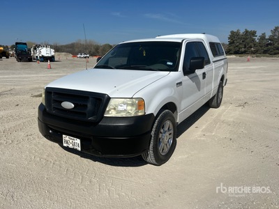 2007 Ford F-150 XL 4x2 Extended Cab Pickup
