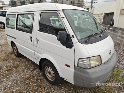 2011 年 Nissan VANETTE Automobile