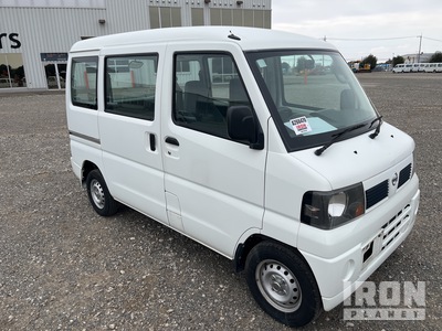 2010 Nissan CLIPPER Automovil