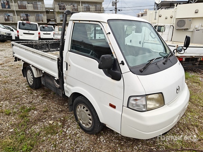 2016 年 Mazda BONGO Automobile
