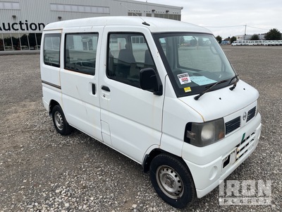 2011 Nissan CLIPPER Automovil