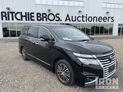 2016 Nissan Elgrand Automobile