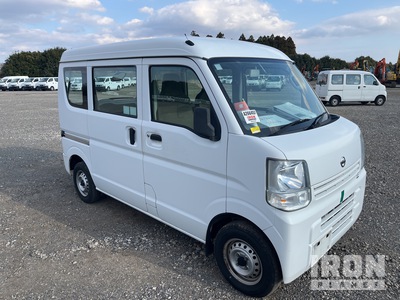 2015 Nissan CLIPPER Automovil