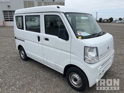 2015 Nissan CLIPPER Automovil