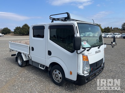 2017 Isuzu ELF Automovil