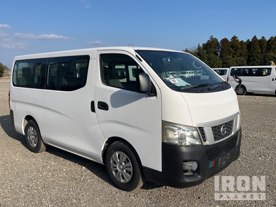 2014 Nissan NV350CARAVAN Passenger Van
