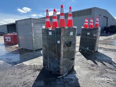 Quantity of (250) Verkeer kegels (Unused)