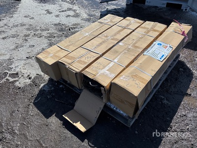 Quantity of (4) Boxes of Safety Bars Dispositivi vari per il controllo del traffico (Unused)