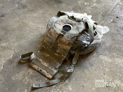 (6) Hydration System Carriers
