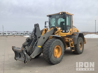 Volvo L90H جرافة