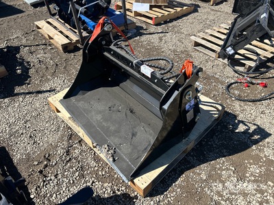 2026 GIYI GY-XKH39 39 in Mini Skid Steer Bucket (Unused)