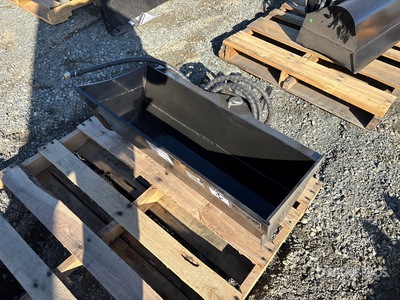 2026 GIYI GY-D3T 31 in Tilting Excavator Bucket - Fits Cat 3-5 ton Excavator (Unused)