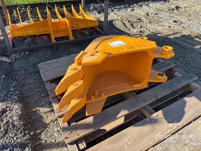 2026 GIYI GY-BK 11 in Excavator Bucket - Fits Cat 303 (Unused)