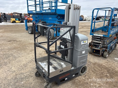 2014 JLG 20MVL Vertikaler Mastlift