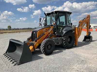 2025 Case 770NX 4x4 Retroexcavadora (Sin Usar) / Backhoe Loader (Unused)