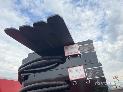 2026 GIYI GY-SF60 Side Shift Horquillas para minicargadora (Unused)