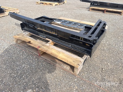 2026 GIYI GY-DHC 60" Skid Steer Forks (Unused)